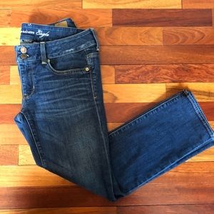 Cropped American Eagle jeans